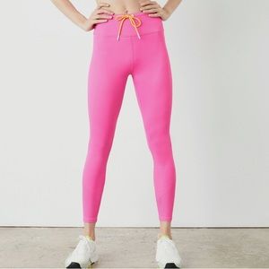 Iilybod AlexaXR leggings in hot pink pop orange